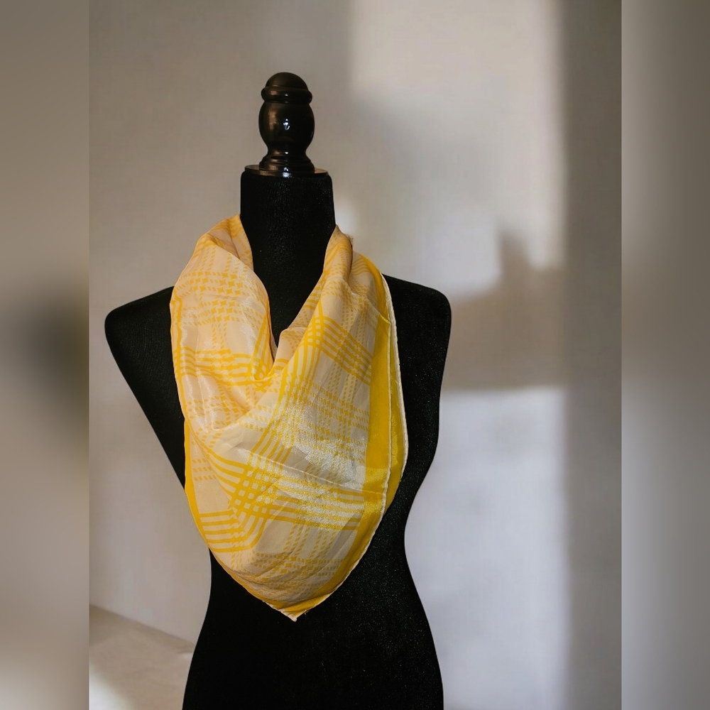 Vintage Yellow & White Picnic Print Scarf